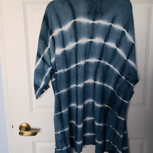 Torrid Tie Dye Open Front 3/4 Dolman Sleeve Blue Long Cardigan - Picture 5 of 12